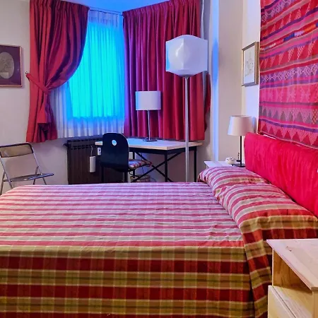 Apartamento Giomein , In Out ,cir 0281 *