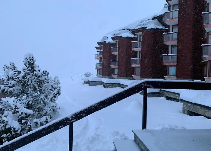 Giomein , In Out ,cir 1256 Apartman